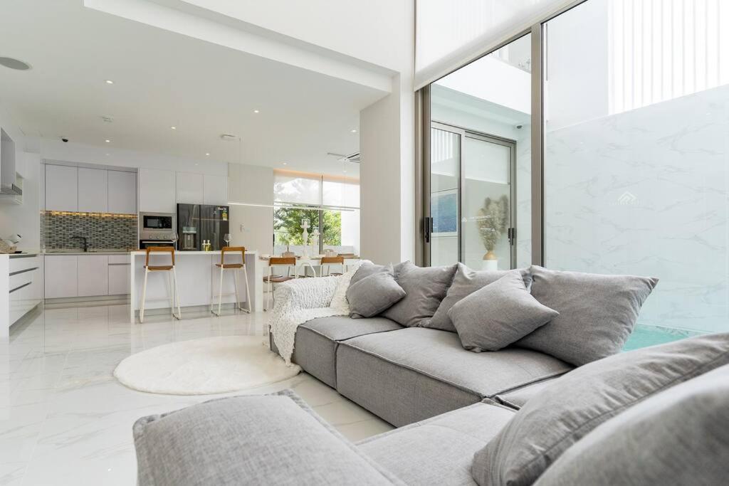 The Residence By Andaman Villa Phuket Esterno foto