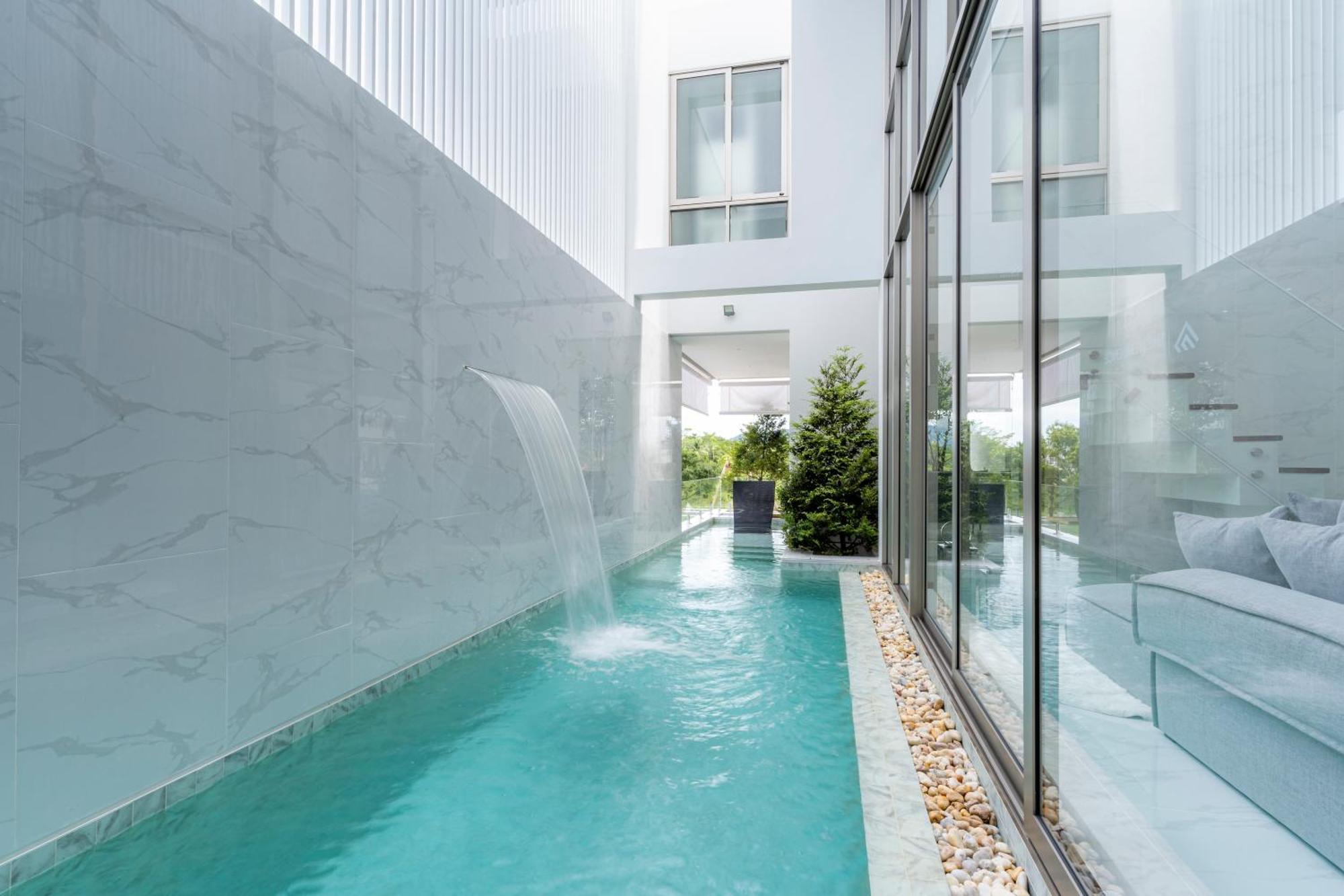 The Residence By Andaman Villa Phuket Esterno foto